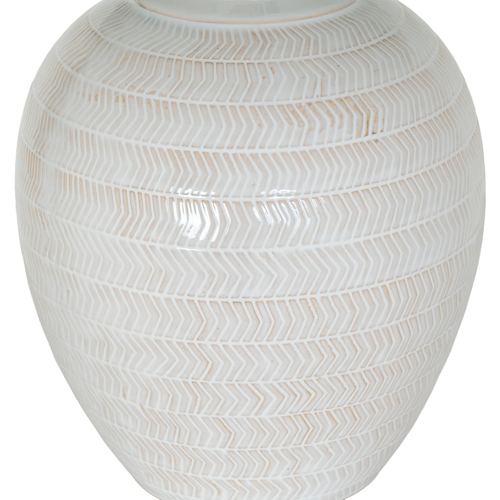 Chevronne Ceramic Table Lamp with Linen Shade – alternate view 3